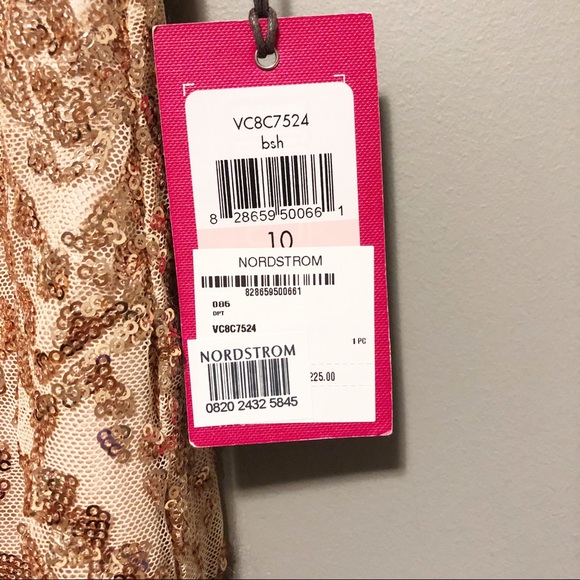 NWT VINCE CAMUTO Sequin Embellished Cocktail Dress - Picture 5 of 7